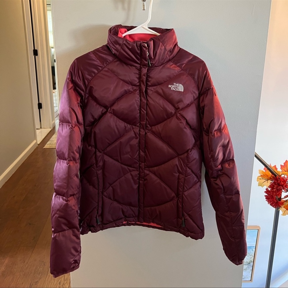 The North Face jacket in very good condition size Medium.